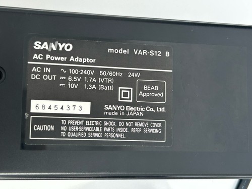 Sanyo VM-EX280P Video Camcorder 10x Zoom 8mm Charger Leads Remote Vintage - Picture 15 of 19