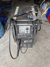 Schweißgerät auf Rollen POWERMIG 200-4 