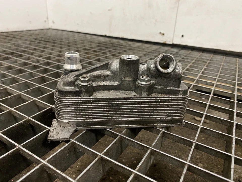 MERCEDES-BENZ C W205 C 250 BlueTEC 2016 Gearbox Oil Cooler A0995002500 7526718 - Image 2 of 4