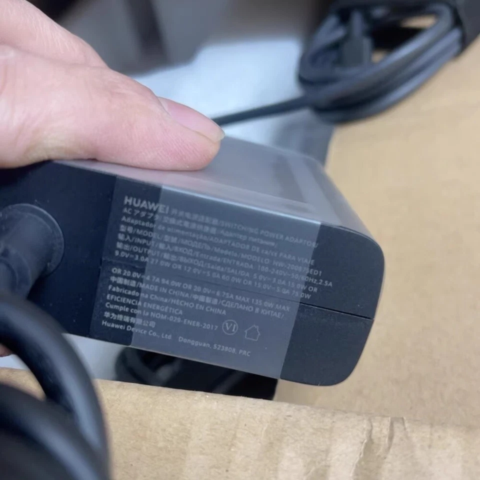 Cargador de Pared Rápido Universal Original Huawei 135W USB-C Para Huawei Apple Samsung Foto 3 de 4