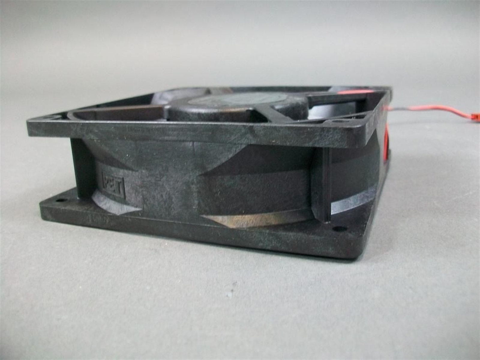 Panaflo, FBA12G48H, DC Brushless Fan, 48 VDC, 0.15 AMP, 3 Wire, 2 Units Per Lot - Foto 4