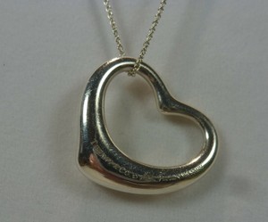 Tiffany & Co Elsa Peretti Spain Sterling Silver Open Heart Pendant 16" Necklace