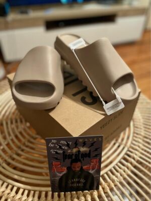 YEEZY SLIDE - First Release - US10 - GZ5554 | eBay YEEZY SLIDE - First Release - US10 - GZ5554 | eBay