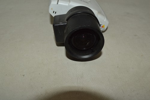 AXIS 211M IP Network Security Camera HD 1280x1024 POE with lens - Picture 3 of 4