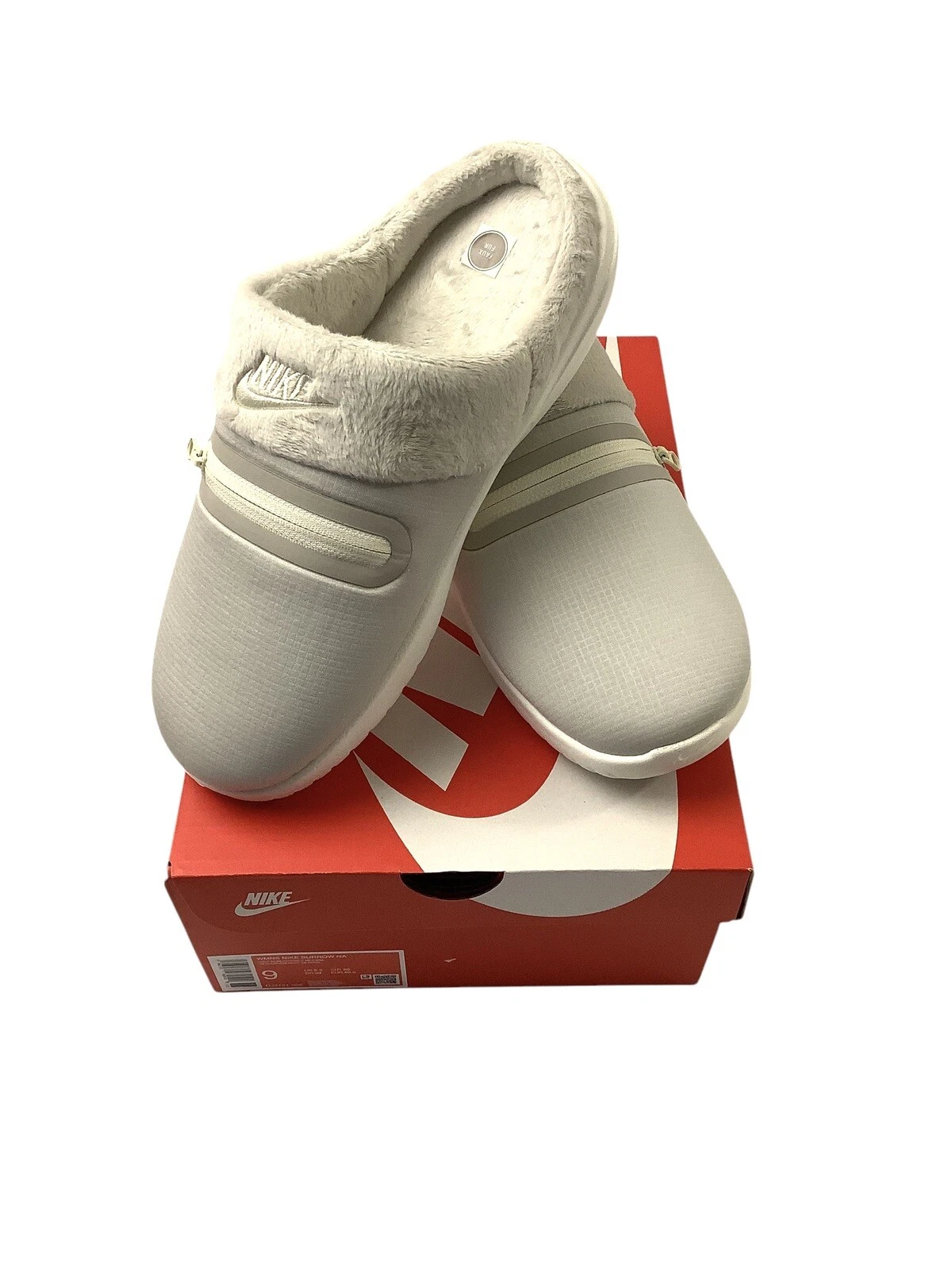 Nike Burrow NA pantofole slip on pile DJ3131 002 donna taglia 7 bianco sporco beige