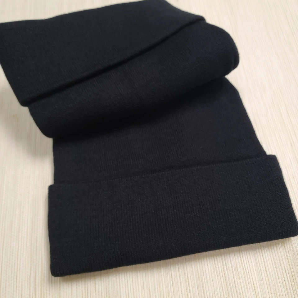 ED HARDY 2-Pack Beanie Hats Skull New York City Graphic Logo Black White Knit - Image 3 of 4