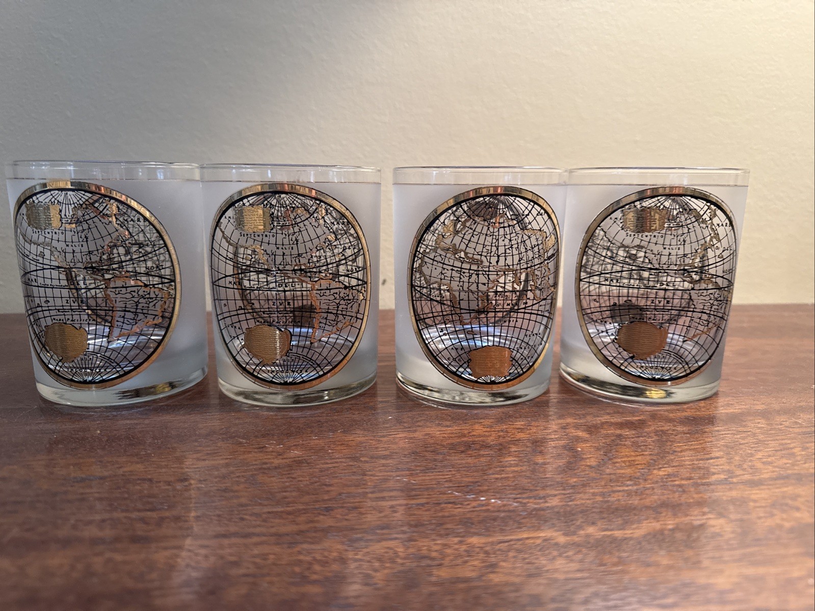 4 VINTAGE Culver 22K Globe ORBIS GEOGRAPHICA Gold Double Old Fashion Glasses box