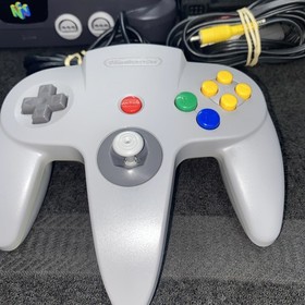 Nintendo 64 N64 Golden Eye 007 Console Bundle With 2 Rebuilt Controllers