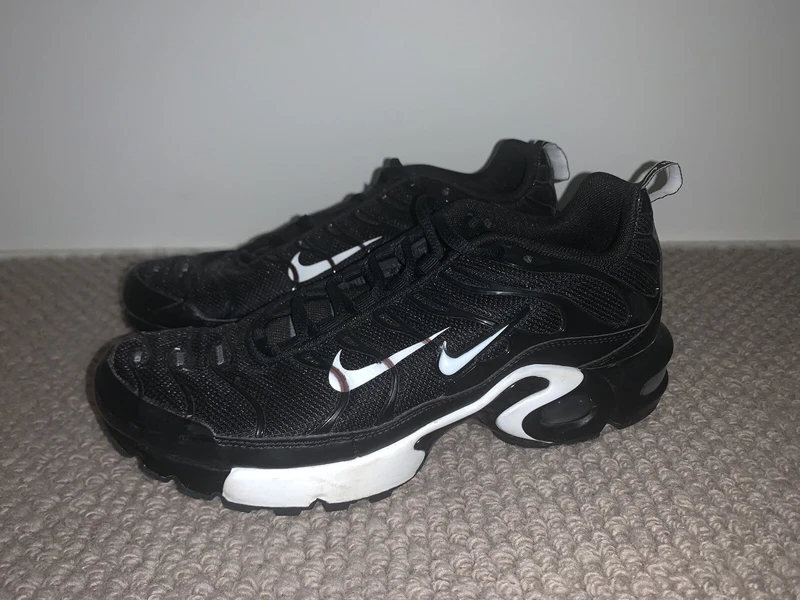 nike air max plus double swoosh