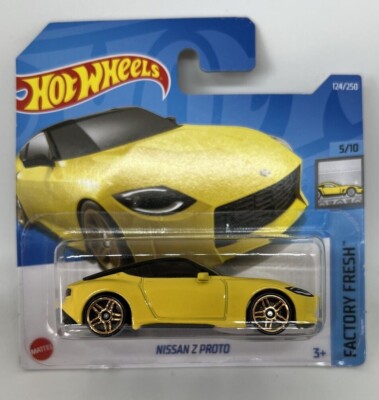 Hot Wheels Nissan Z Proto gelb Factory Fresh Nummer 124 neu und ungeöffnet