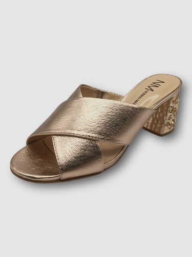 $259 Neiman Marcus Women's Gold Crisscross Leather Jewel Sandals Shoes US 7 M