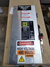 1- SCHNEIDER ELECTRIC SQUARE D FA100DS CIRCUIT BREAKER ENCLOSURE 100A, 600VAC