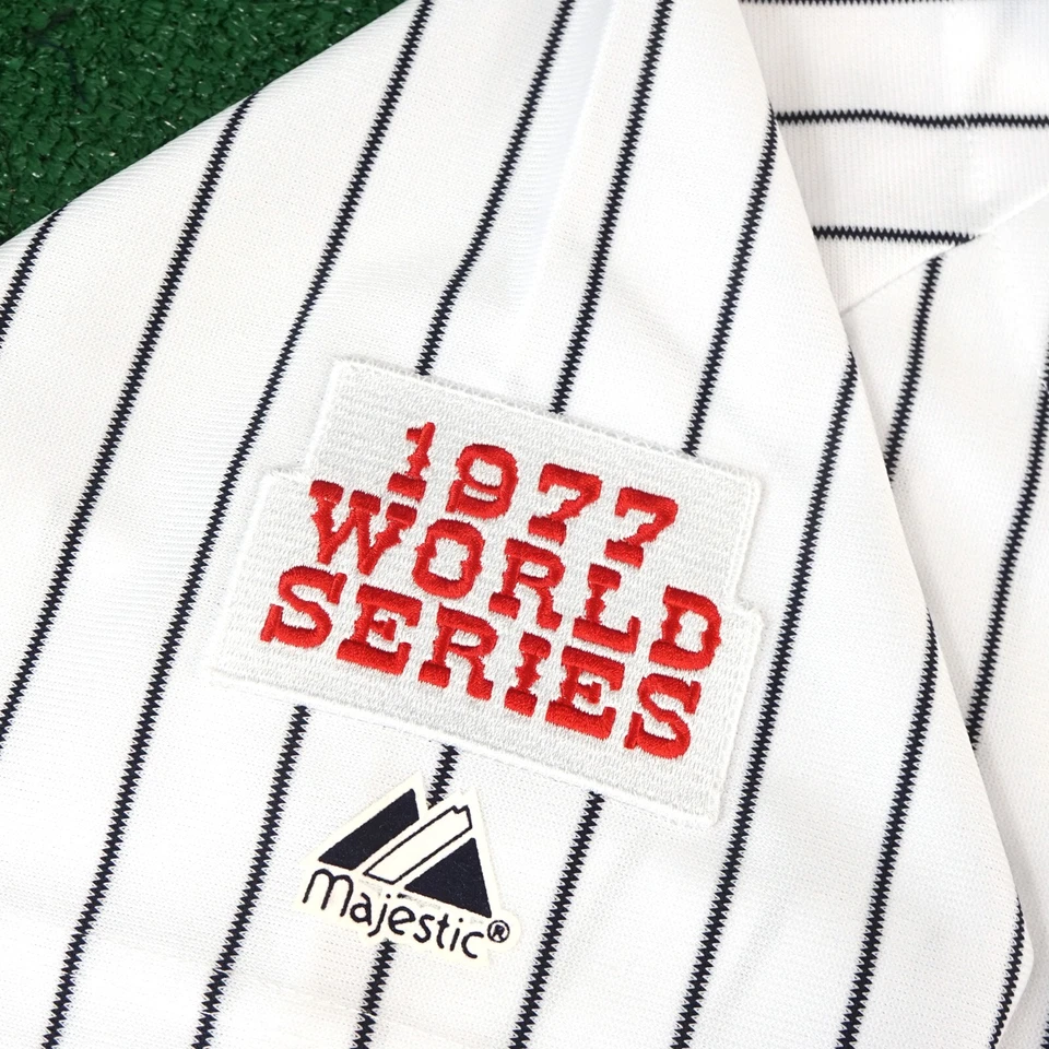 雷吉·杰克逊 1977 年纽约洋基队世界系列赛库珀斯敦男式主场球衣 — 第 4/4 张图片
