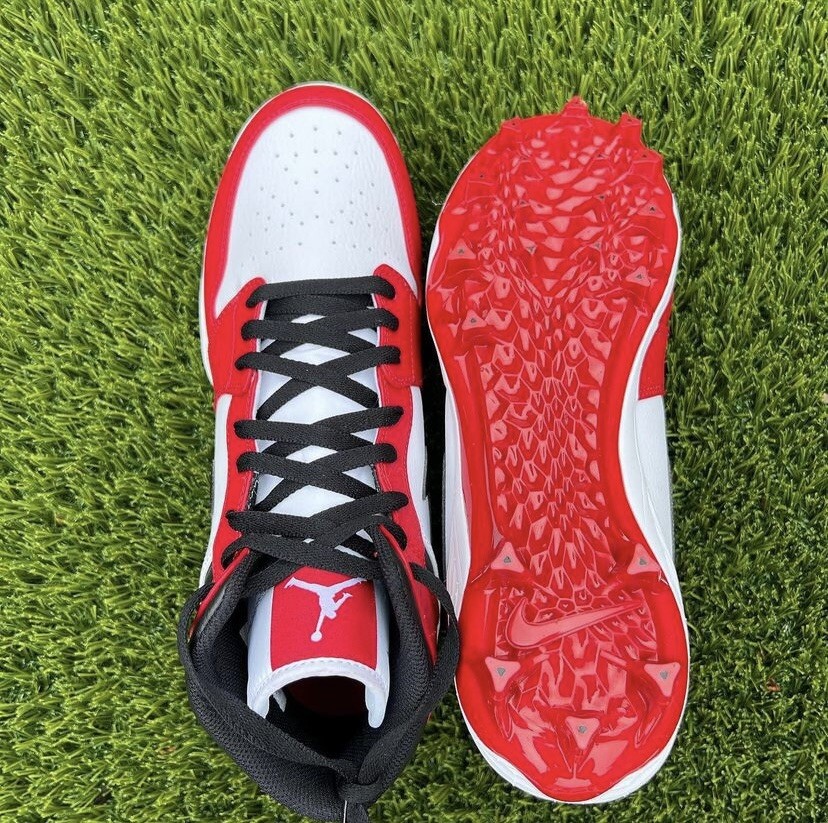 Nike Air Jordan 1 Mid TD Chicago Football Cleats Men's Size 12 IN