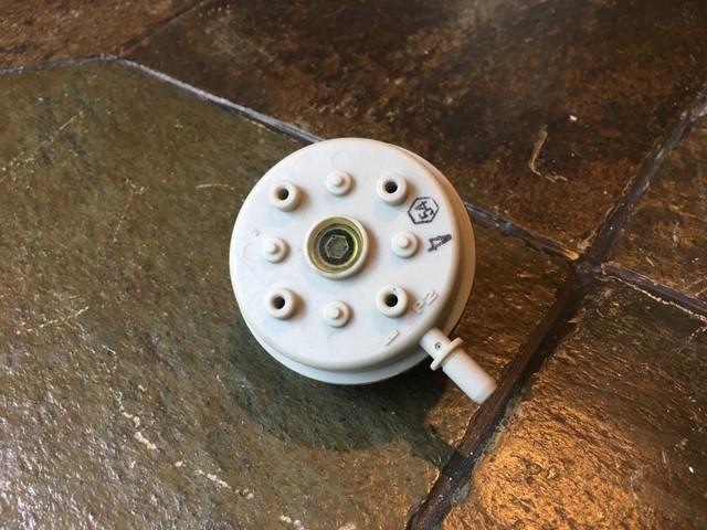 Carrier Bryant Honeywell HK06WC069 Interruttore Pressione Aria - Foto 9