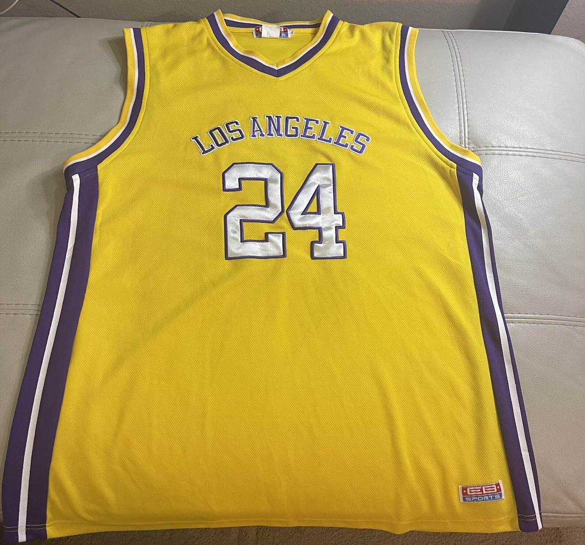 Vintage Los Angeles Lakers #24 Kobe Bryant EB Sports Sewn Jersey