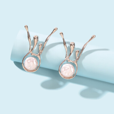 Creative Designer Jewelry Imitation Pearl Silver Geometric Stud Pierced Earrings