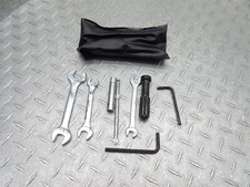 BOSSGeorgia品 52114)F/ライセンスプレートブラケット トヨタ トヨタ純正品番