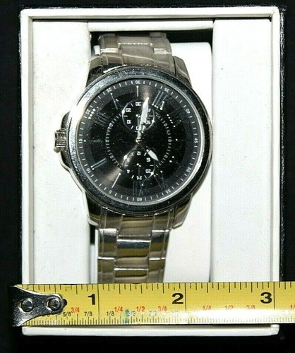 Mens Round Black & Silver Tone Wristwatch w/ Silver Tone Metal Strap - Picture 2 of 3