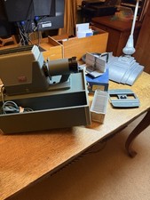 Argus 300 Automatic Slide Projector w Slide Changer Accessories, Magazine