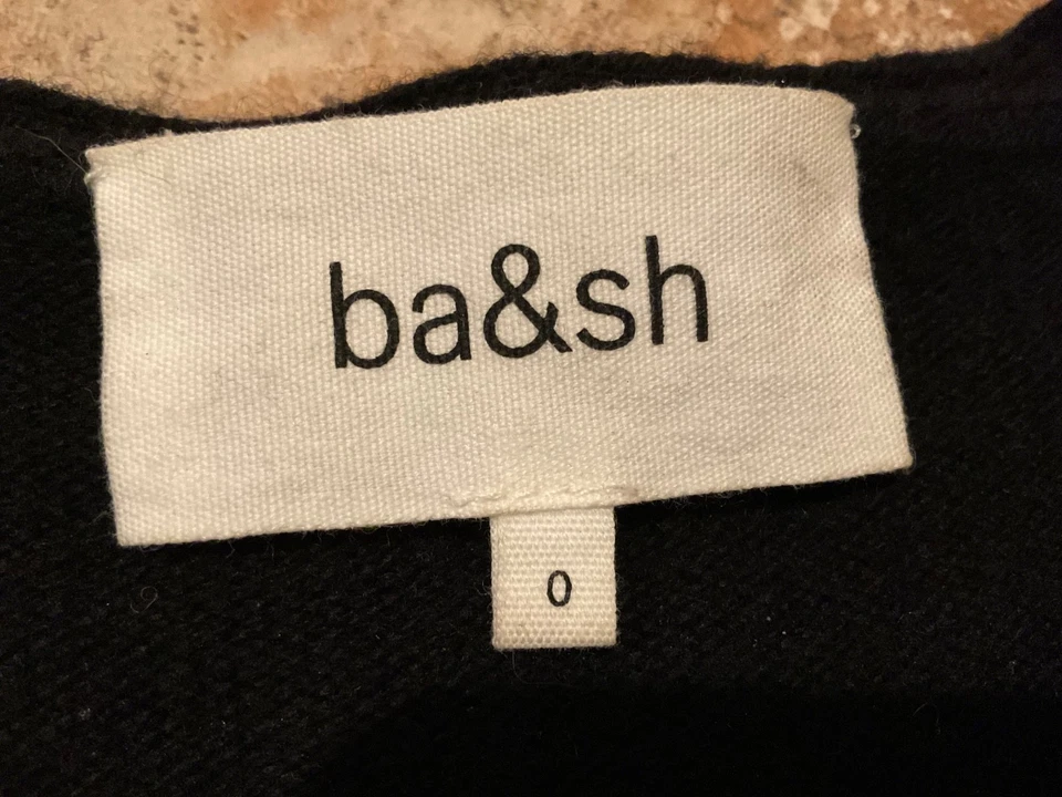 ba&sh SUÉTER NEGRO MANGA ABULLONADA CUELLO EN V (TALLA 0) Foto 4 de 4