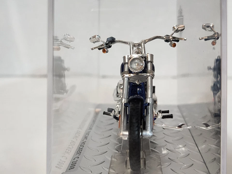 2008 HARLEY DAVIDSON FXCWC ROCKER C DeAgostini/Altaya  - Image 2 of 4