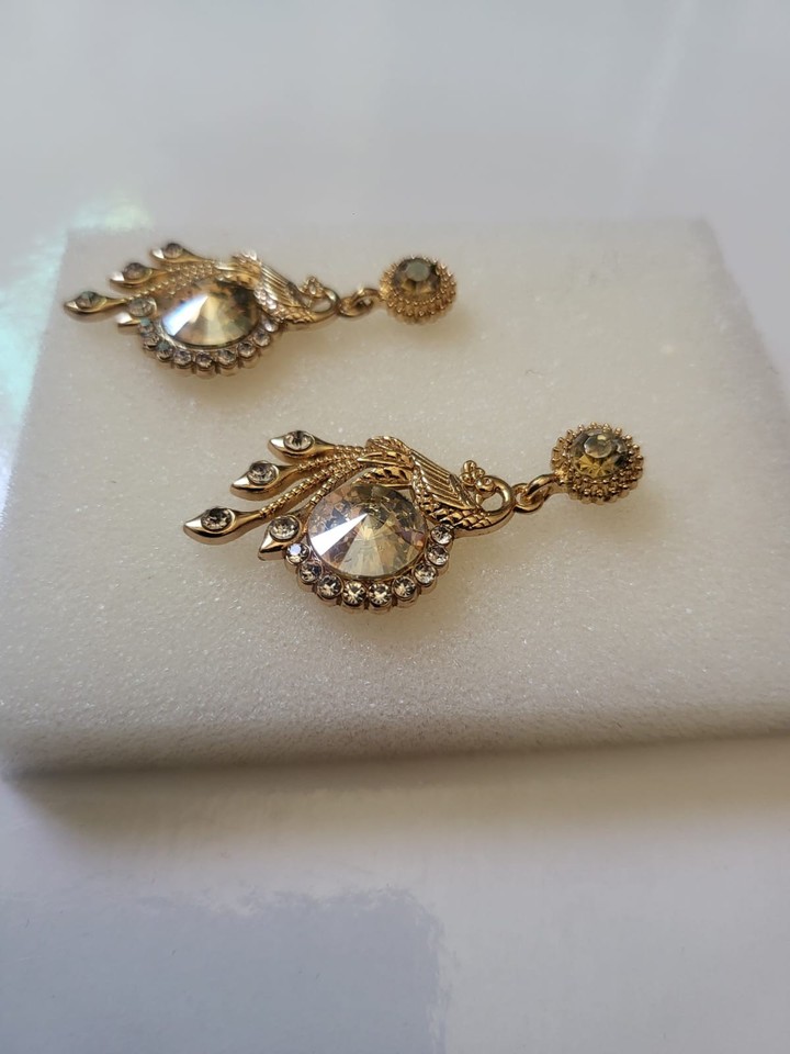 Earring Women Peacock Sheped Gold Color Jewelry Elegant Crystel Studded