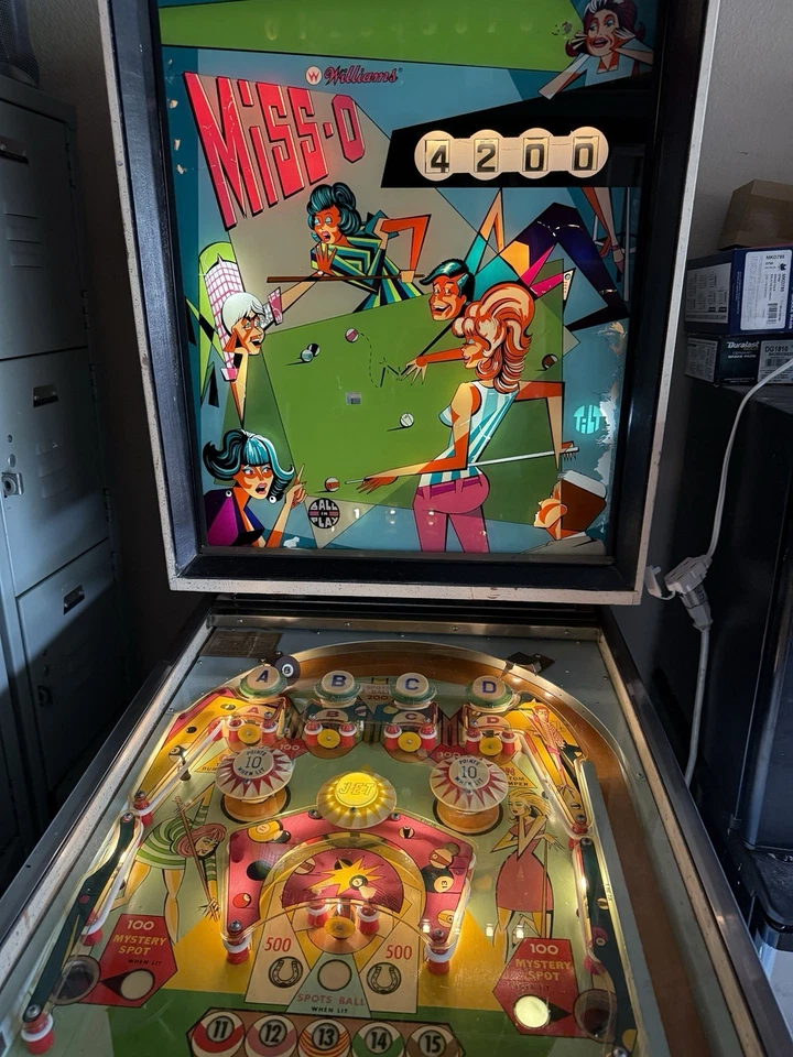 Máquina William PinBall vintage, excelente estado Foto 3 de 3
