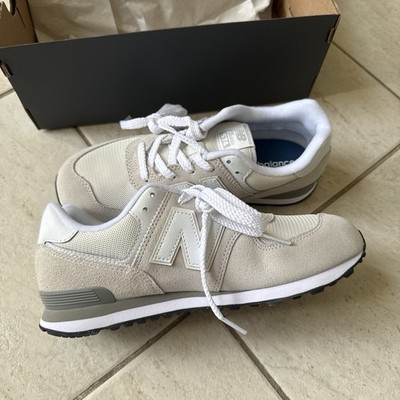New Balance 574 Unisex Kids Sneakers Gray/White US 6 M Suede Mesh GC574EVW