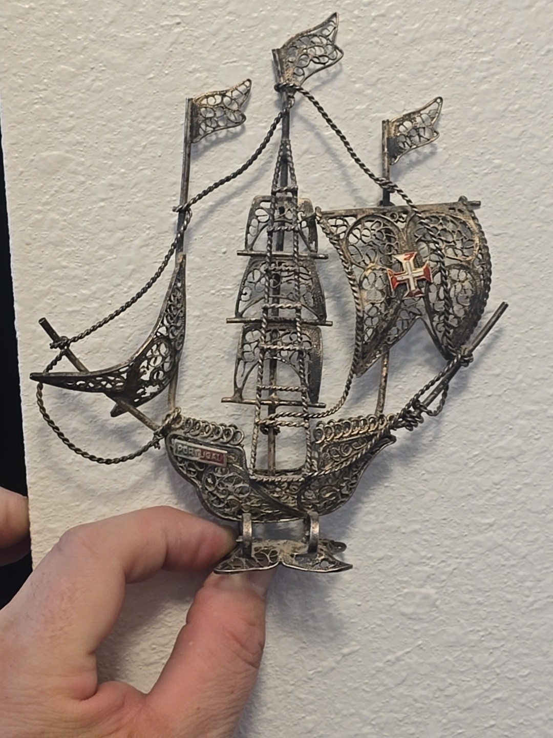 Picture 1 of 8