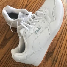 Fila Machu Unisex Shoes White Athletic Low Top Trainer Sneakers Size 8 nwot