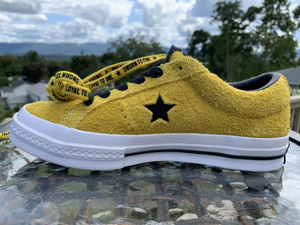 Vintage cheap suede converse