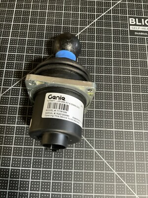 Genuine OEM Genie/Danfoss Joystick Controller 11181026 JS1000-XY-A-SNNN-CK01