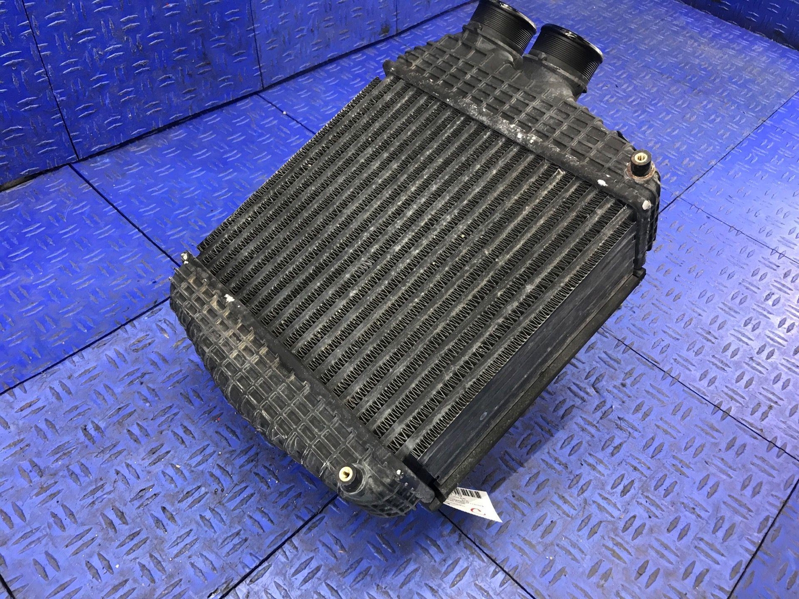 2014-2021 MASERATI GHIBLI QUATTROPORTE RIGHT ENGINE INTERCOOLER DUCT 16474840