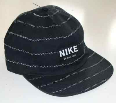 Nike Unisex SB Heritage 86 Strapback Adjustable Hat Black/White BV2661-010  NWT
