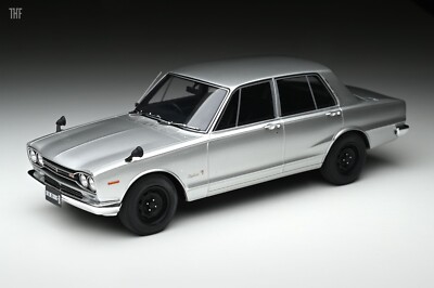 京商SKYLINE 2000 GT-R 1/18 1/18 KYOSHO Samurai Nissan Skyline 2000 GT-R GTR Silver PGC10