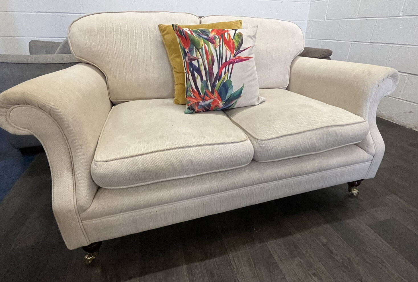 Laura Ashley Sofa Set 3 And 2 Seater *read Description * Local 🚚courier
