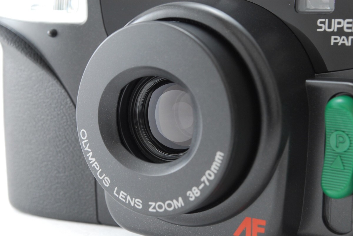 NEAR MINT] Olympus SuperZoom 70 Panorama Point & Shoot 35 mm Film