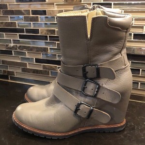 sketchers wedge boots