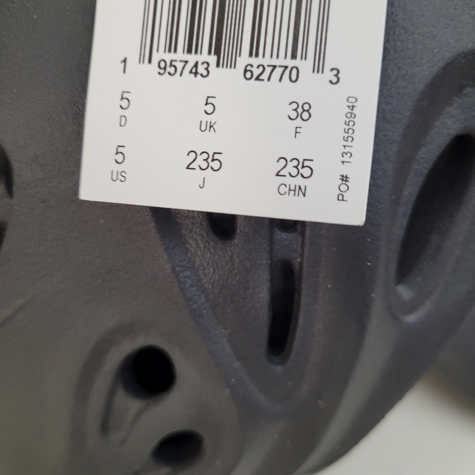 Adidas Yeezy Foam RNR Men's Sneakers Onyx Sz 5 NWT thumbnail 4