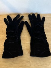 Vintage Black Velvet Gloves Long Ruched Fleece Lined Women  s 10  