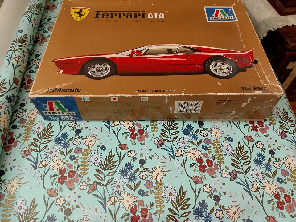 Giocattolo Modellismo Ferrari GtO Italeri Scala 1:24 Vintage  - Immagine 2 di 4