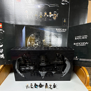 Lego Batcave 76252 | eBay