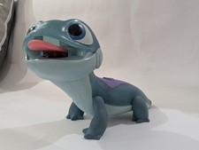 Disney Frozen 2 Bruni Fire Spirit Snowy Snack Light Up Color Change Salamander