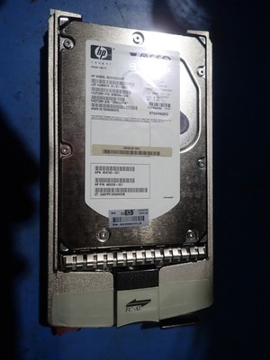 HPE 465329-001 300GB 10K 8MB FC 3.5'' BD300DADFP HDD Internal Hard Drive