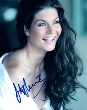 Stephanie Beran Signed Autographed 8x10 Photo BIG KILL Hot Sexy Actress COA 