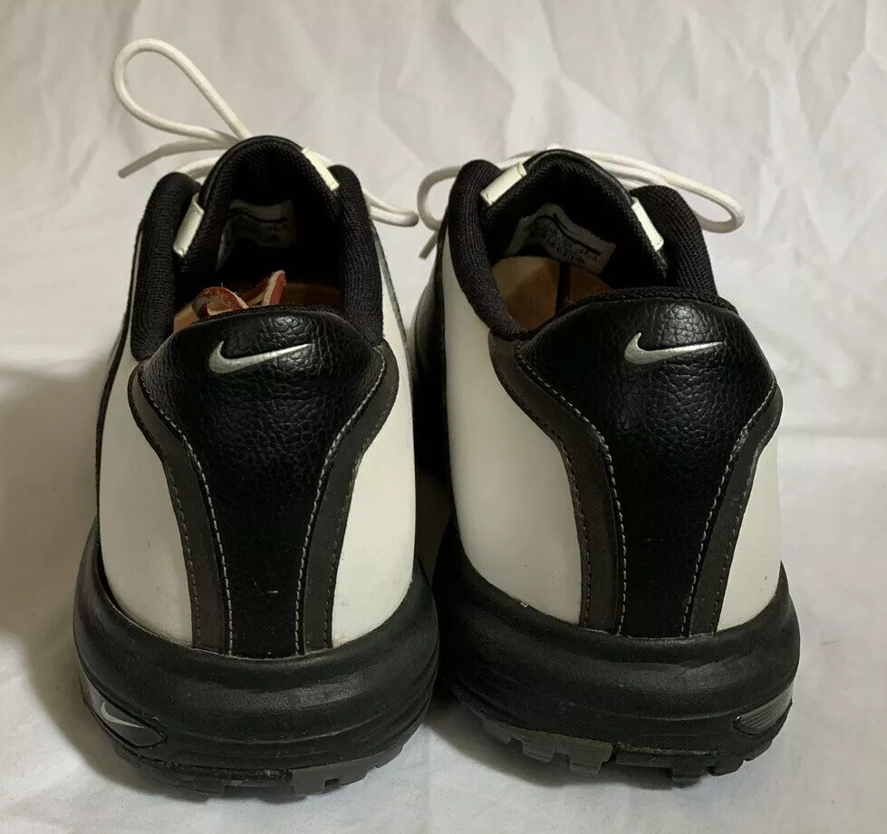 Nike Heritage Golf Men’s Black/White Cleats Shoes 418624101 Size 8.5