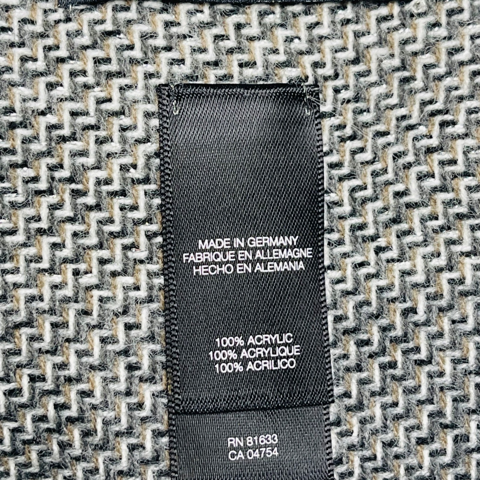 Kenneth Cole Multi Functional Gray Scale Wrap Sca… - image 6