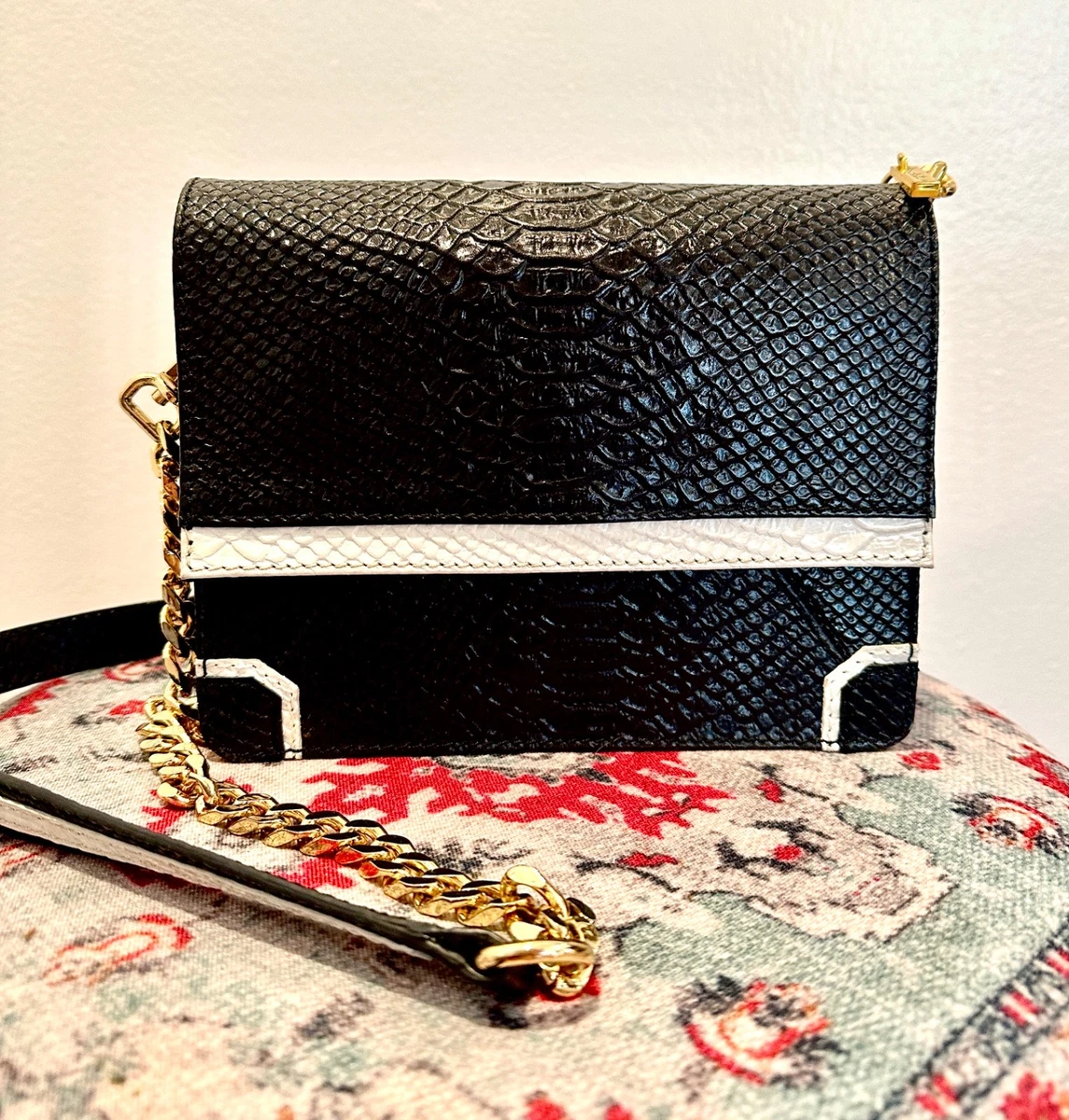 alice+olivia ラウンドジップ財布 Alice + Olivia Leather Crossbody Bags for Women for sale | eBay