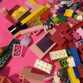 LEGO 5560 Creator Basic Set Girls Incomplete Uncounted Figures &asymp; 3 pounds pieces